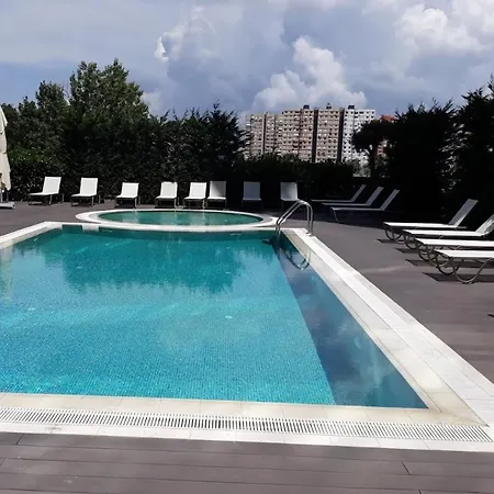 Apartment Cozy & Stylish 2 Bedr 2bath Istanbul