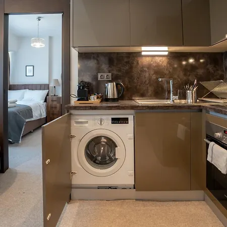 Apartment Cozy & Stylish 2 Bedr 2bath